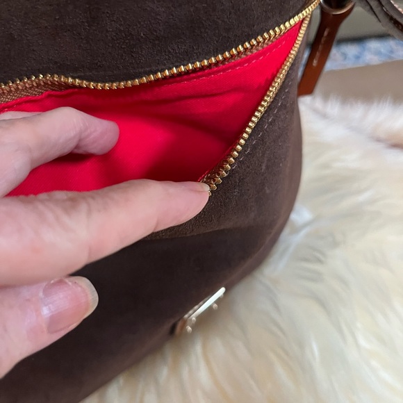 Dooney and Bourke handbag - Picture 9 of 11